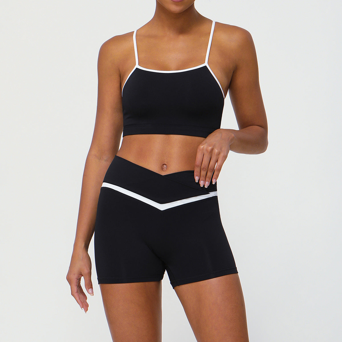 Seamless Hip Lifting Sports Bra and High Waist Activewear Shorts Set