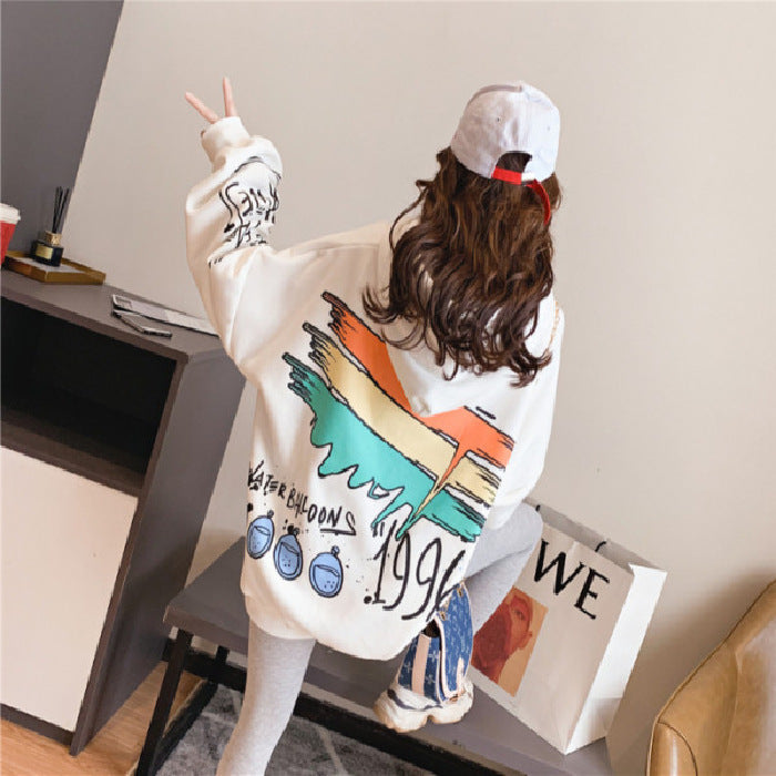 Relaxed Fit Graffiti Art Print Hooded Sweatshirt for Casual Streetwear
