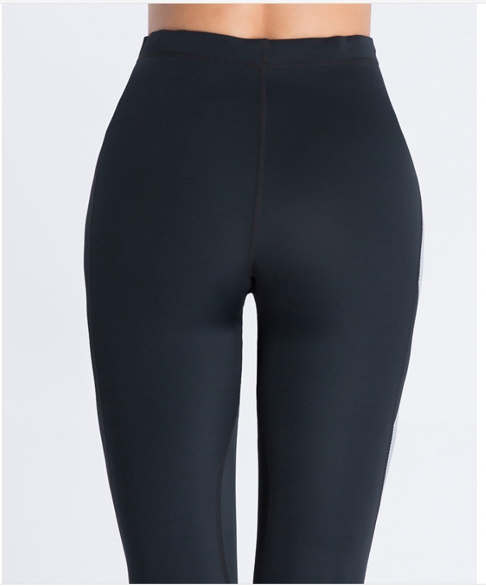High Waisted Activewear Leggings with X Pattern for Workouts and Training