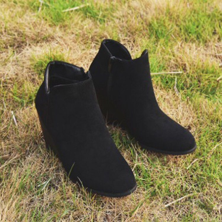 Chic Suede Wedge Ankle Boots for Everyday Style
