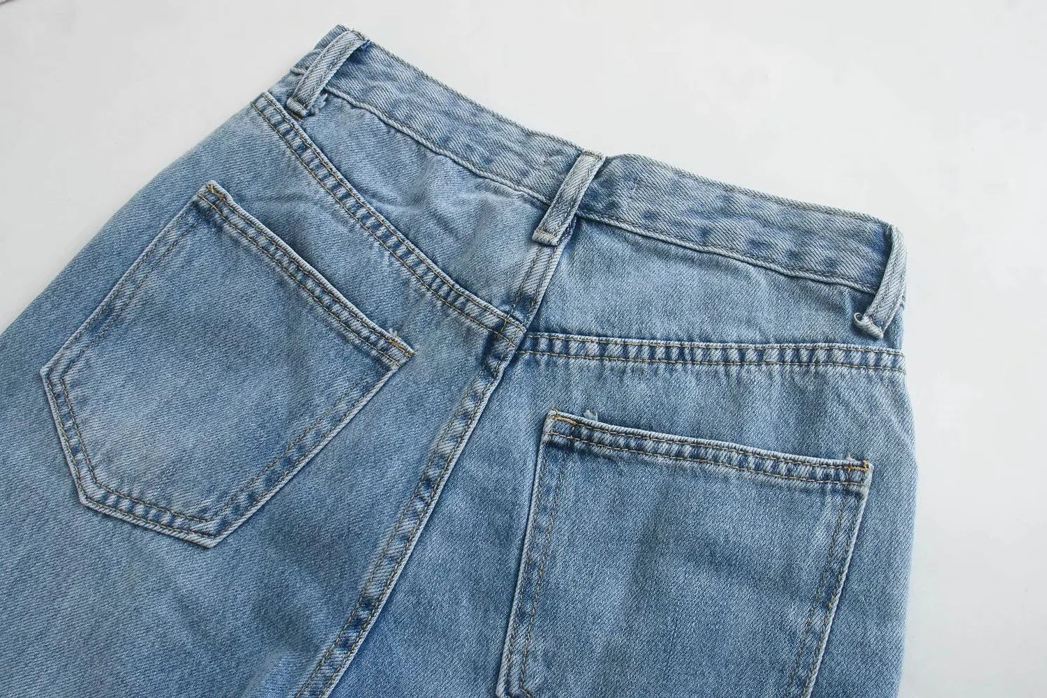 Women's High-Waisted Straight-Leg Denim Jeans