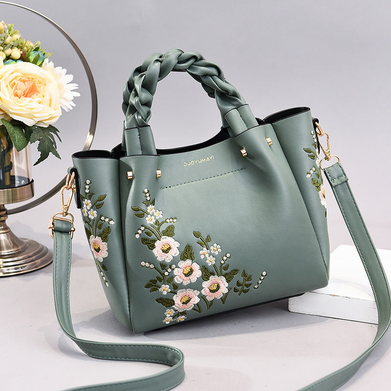 Chic Floral Embroidered Tote & Shoulder Bag