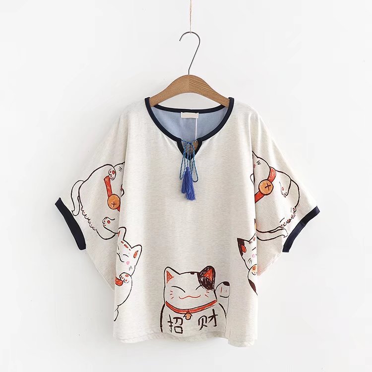 Lucky Cat Harajuku Style T-Shirt - Japanese Inspired Women's Top