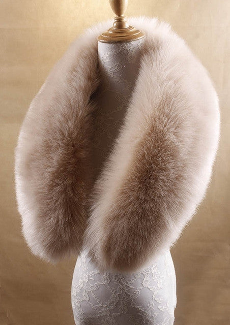 Elegant Faux Fur Collar Shawl - Warm & Stylish