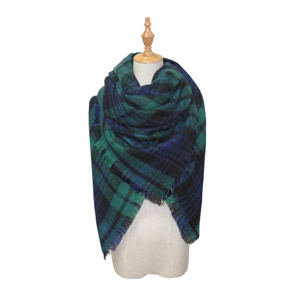 Cozy Plaid Scarf - Warm Winter Wrap for Women