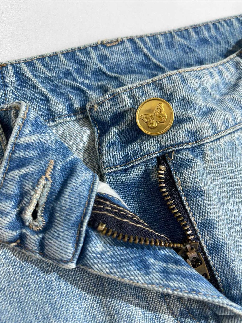 Fashionable Two Tone Denim Spliced Mini Skirt with Raw Hem