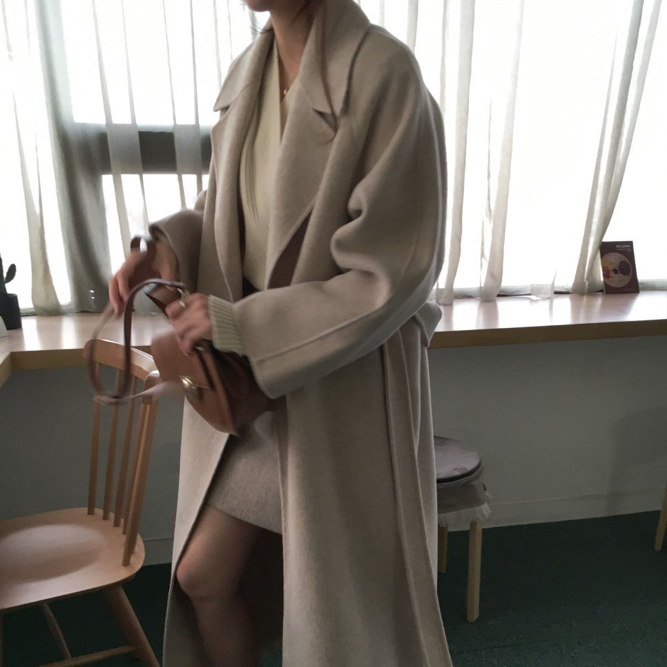 Elegant Women's Slim Fit Long Coat | Versatile Outerwear