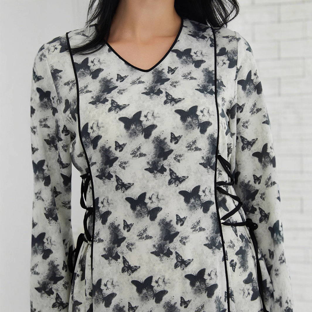 Elegant Butterfly Print Maxi Dress - Flowing V-Neck Abaya Style