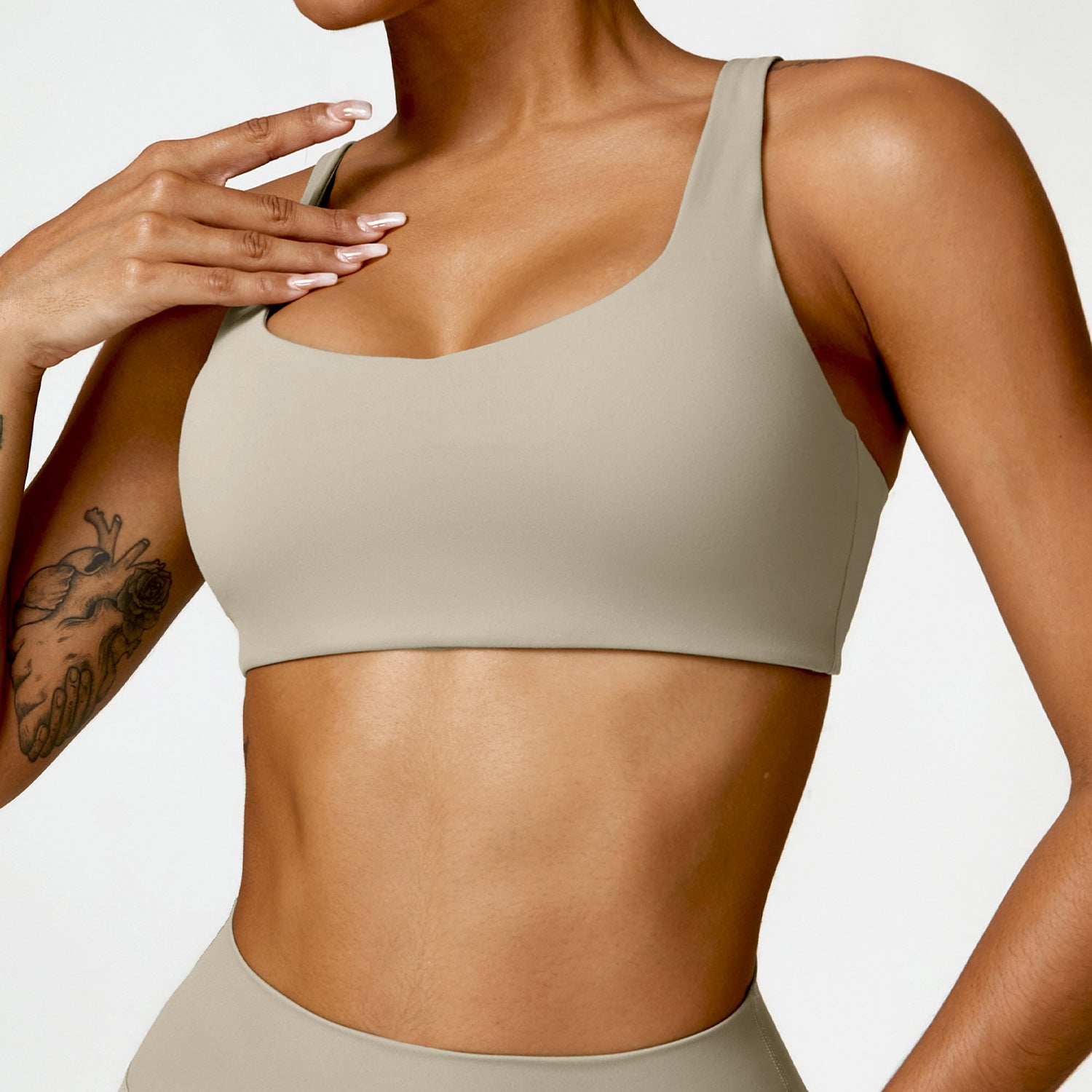 Comfortable Quick Drying Performance Sports Bra for Yoga and Fitness Activities