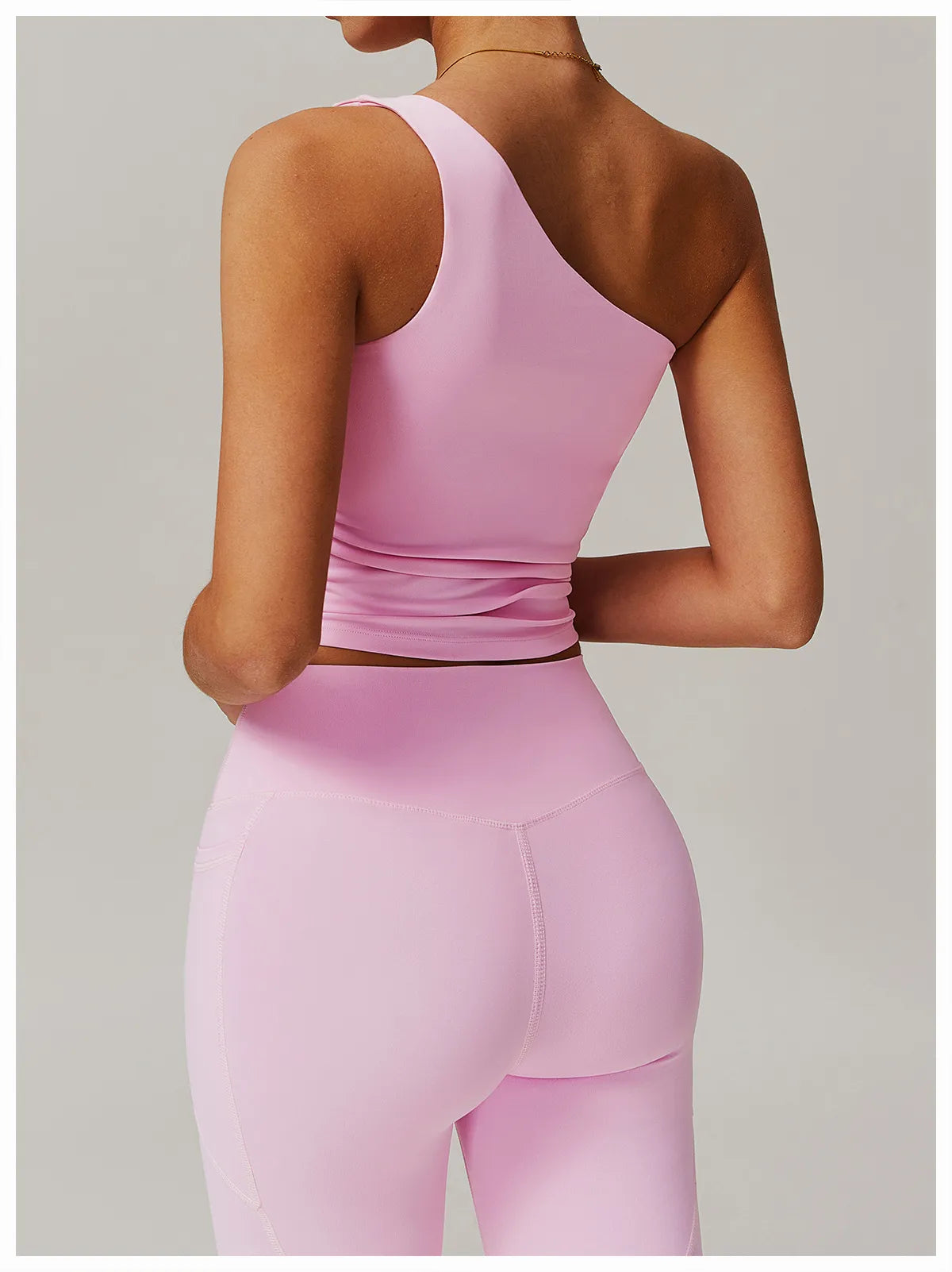 Sculpting One Shoulder Athletic Crop Top for Yoga and Performance Workouts