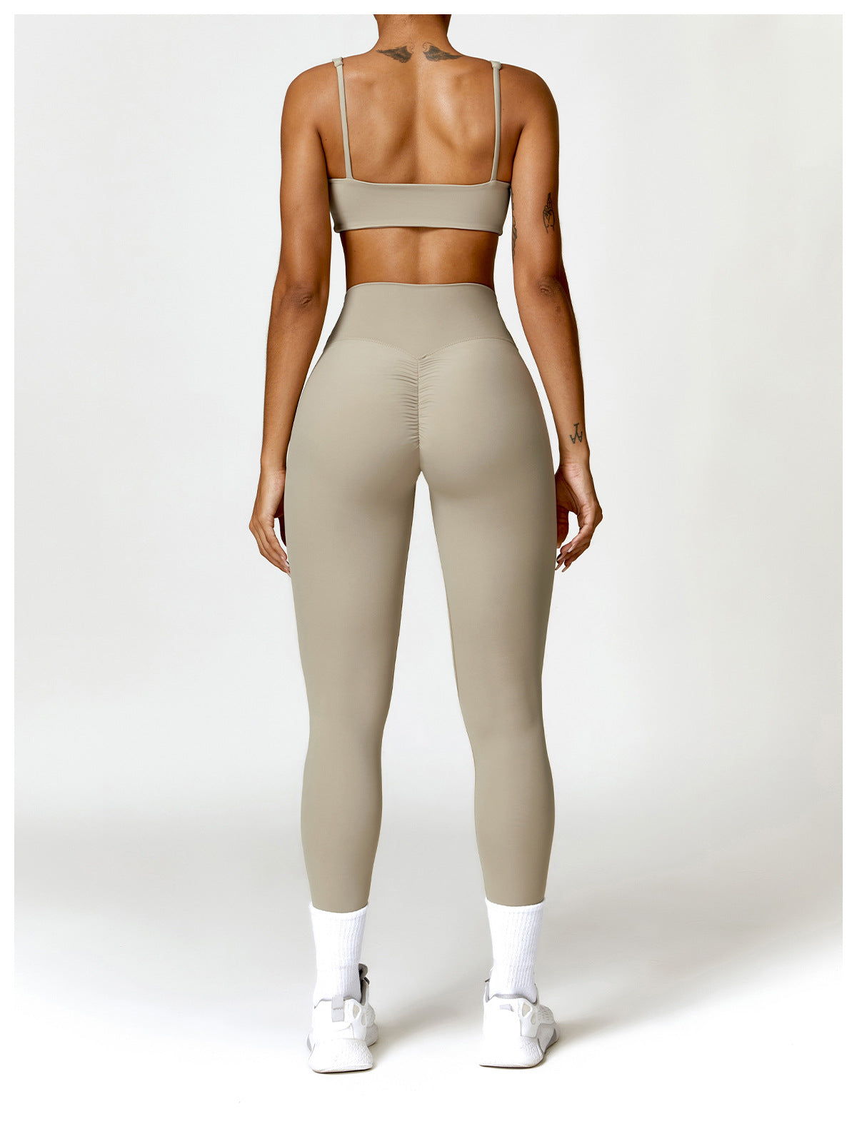 Comfortable Quick Drying Performance Sports Bra for Yoga and Fitness Activities
