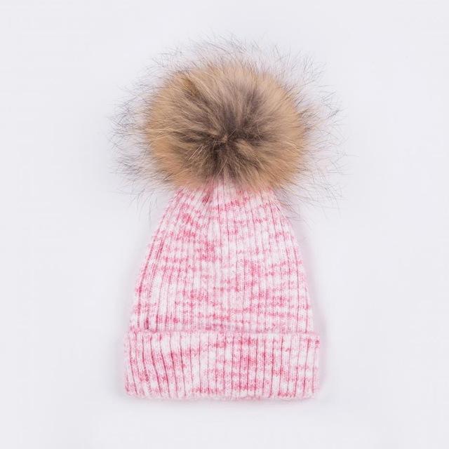 Cozy Knit Pompom Beanie Hat for Winter Warmth