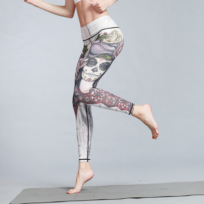 Comfortable Moisture Wicking Striped Cropped Fitness Leggings for Active Lifestyles