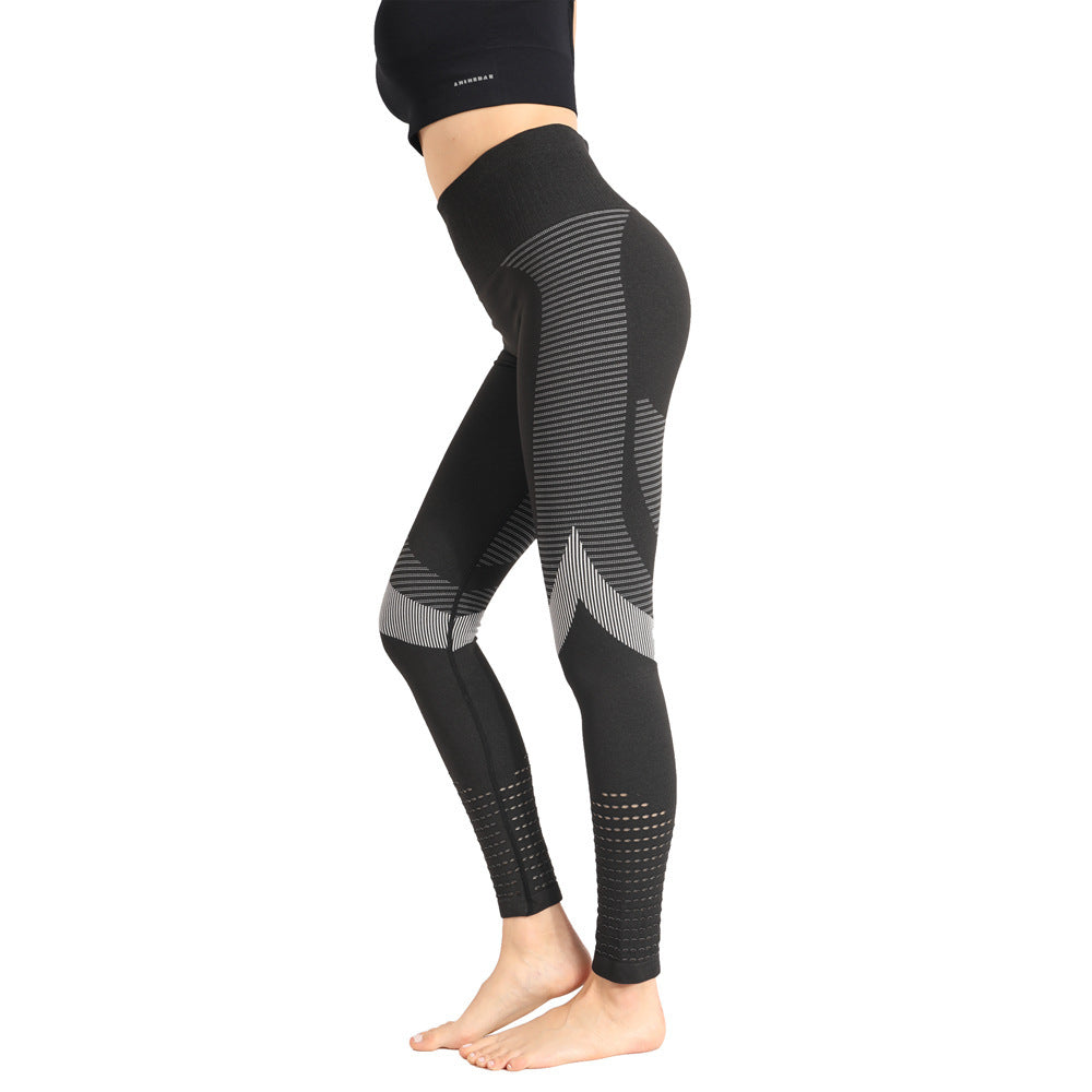 Seamless High Waisted Activewear Leggings with Contouring Details