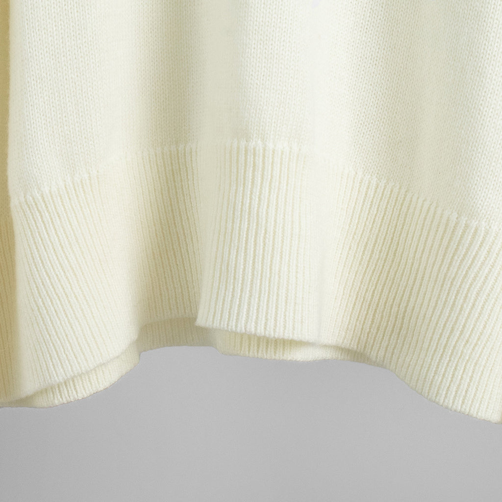 Cozy Soft Knit Turtleneck Pullover Sweater for Everyday Comfort and Style