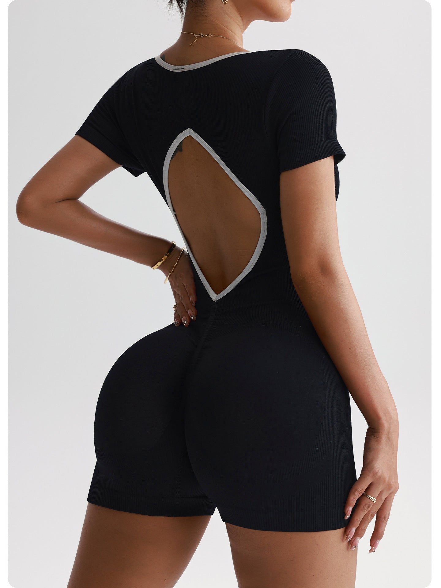 Sculpting Seamless Ribbed Yoga Jumpsuit with Backless Detail