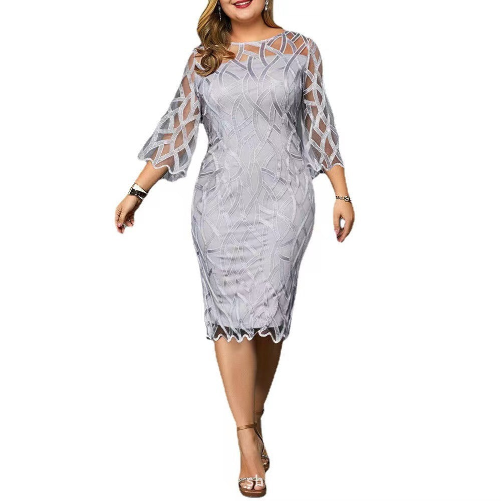 Plus Size Embroidered Lace Dress - Elegant Midi Style