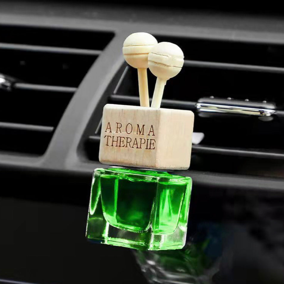 Aromatherapy Car Vent Diffuser & Oil - 2 Pcs