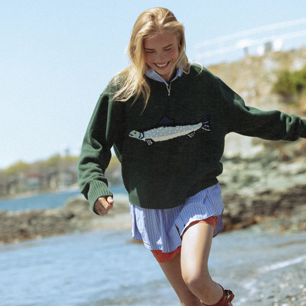 Relaxed Fit Casual Knit Pullover with Whimsical Fish Design
