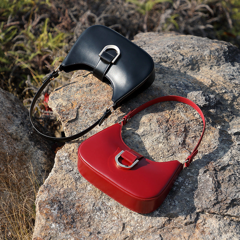 Special-interest Design High-grade Cowhide Baguette Bag