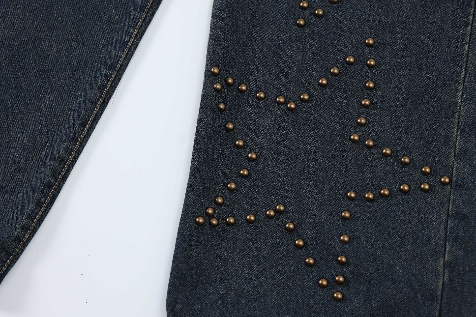 Retro Washed Studded Straight-Leg Baggy Denim Jeans