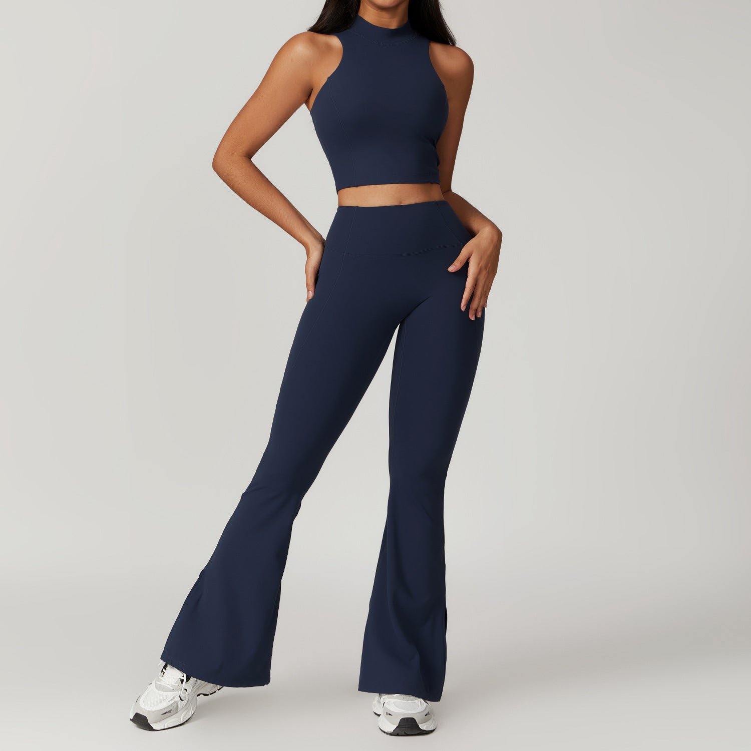 Sleek Mock Neck Crop Top and Athletic Skirt Set for Yoga and TrainingShort