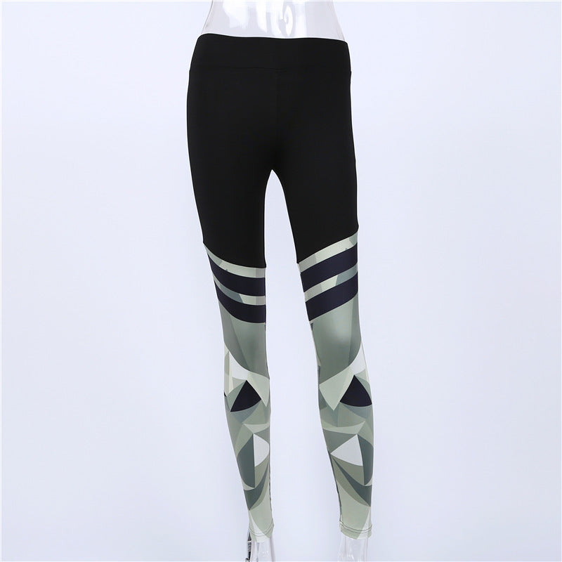 Comfortable Milk Silk Blend Camouflage Patterned Activewear Leggings