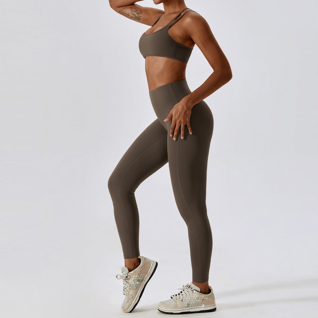 Comfortable Breathable Quick Drying Activewear Set for Yoga and Workouts