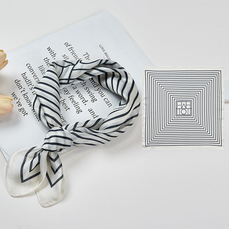 Chic Printed Silk-Feel Square Scarf 53x53cm