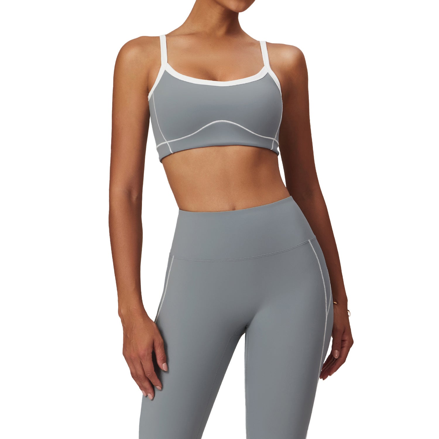 Comfortable U-Back Design Sports Bra for Active Performance