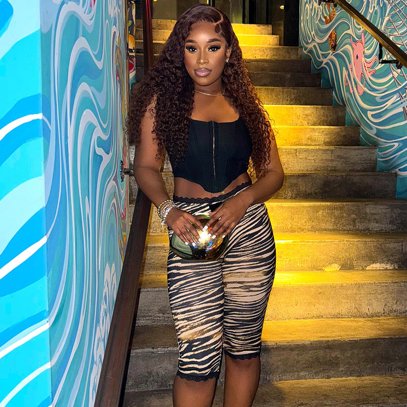 Stylish Lace Trim Leopard Print Cropped Leggings