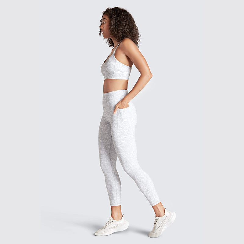 Printed Halter Bra and Leggings Sports Fitness Yoga Set with Pockets