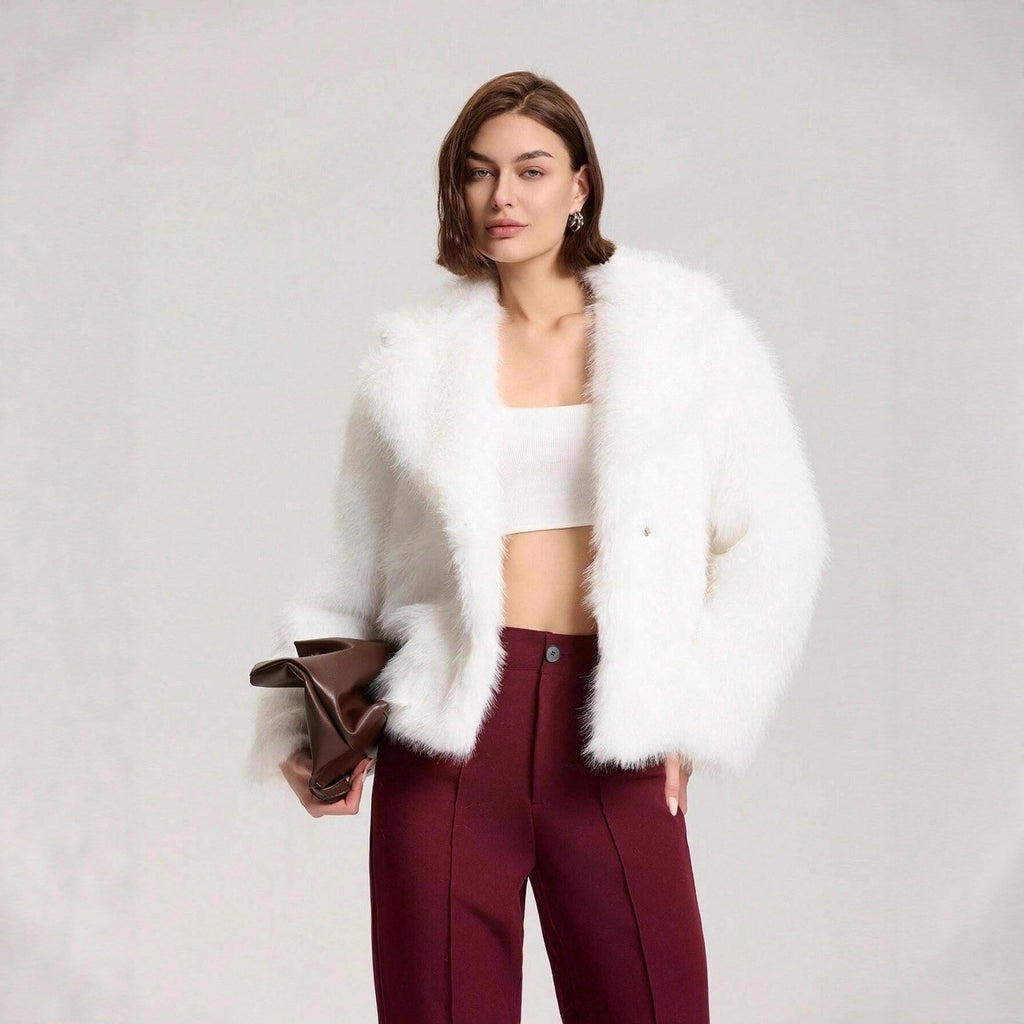 Luxurious Warm Faux Fur Cropped Jacket for Winter Style