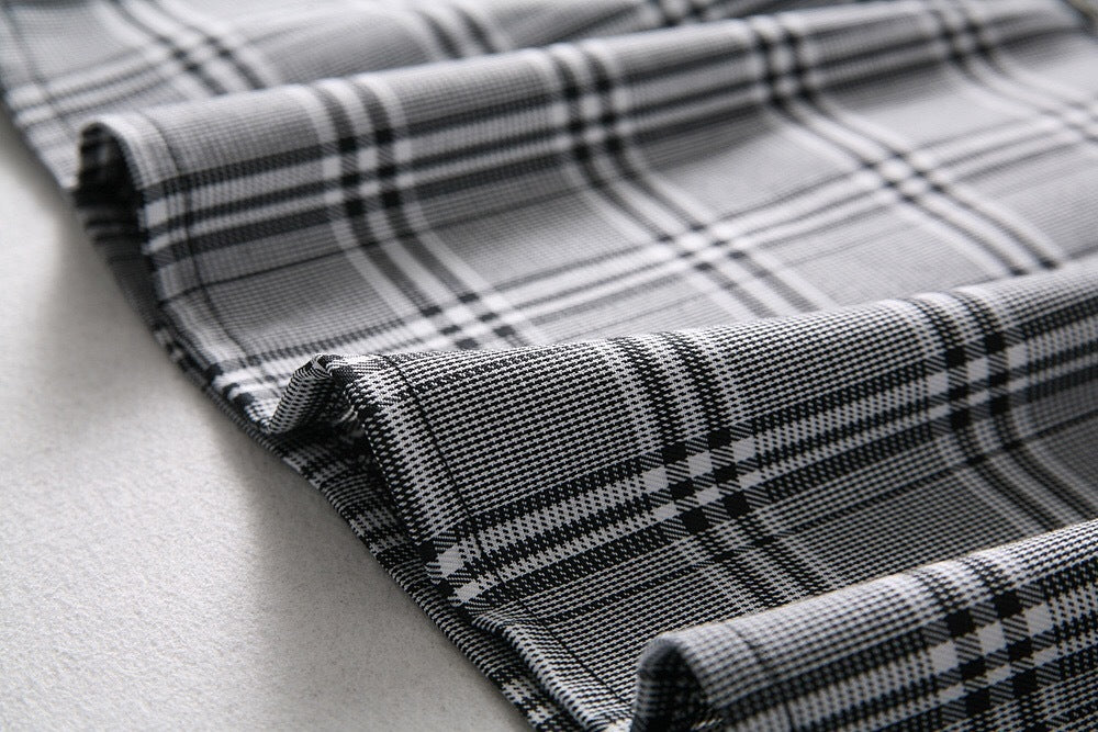 Trendy Plaid Hip Hugging Mini Skirt with Stylish Chain Detail