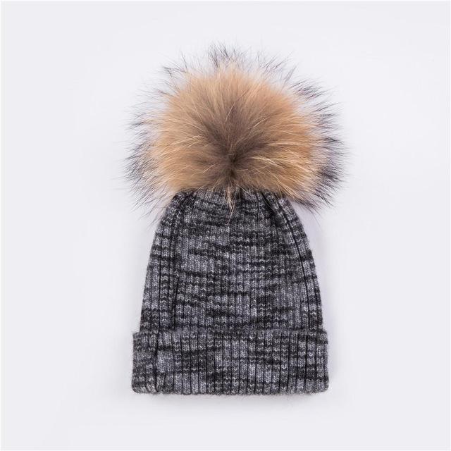 Cozy Knit Pompom Beanie Hat for Winter Warmth
