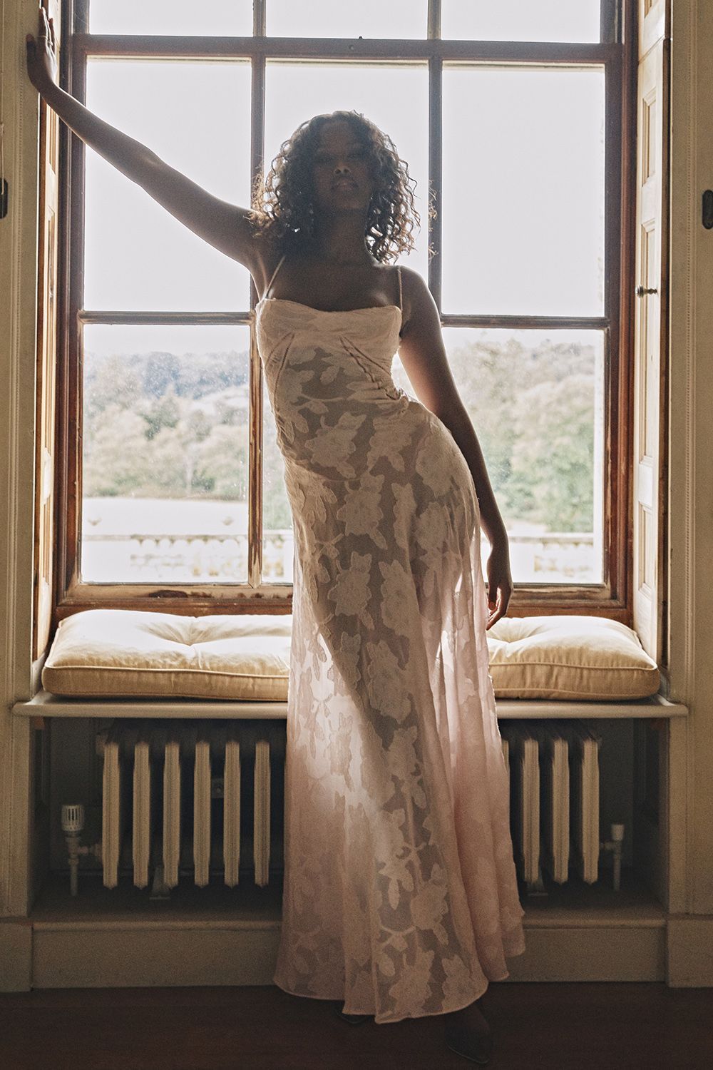 Elegant Floral Lace Maxi Dress with Suspender & Tie-Back Detail