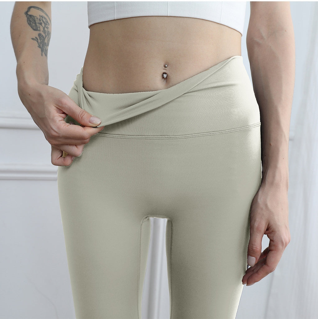 Thickened Traceless High Waisted Fleece Lined Activewear Leggings for Yoga and Fitness