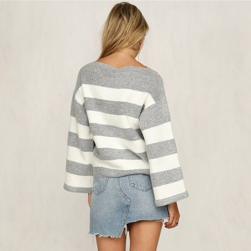 Relaxed Fit Striped Color Block Knitted Sweater with Wide Sleeves