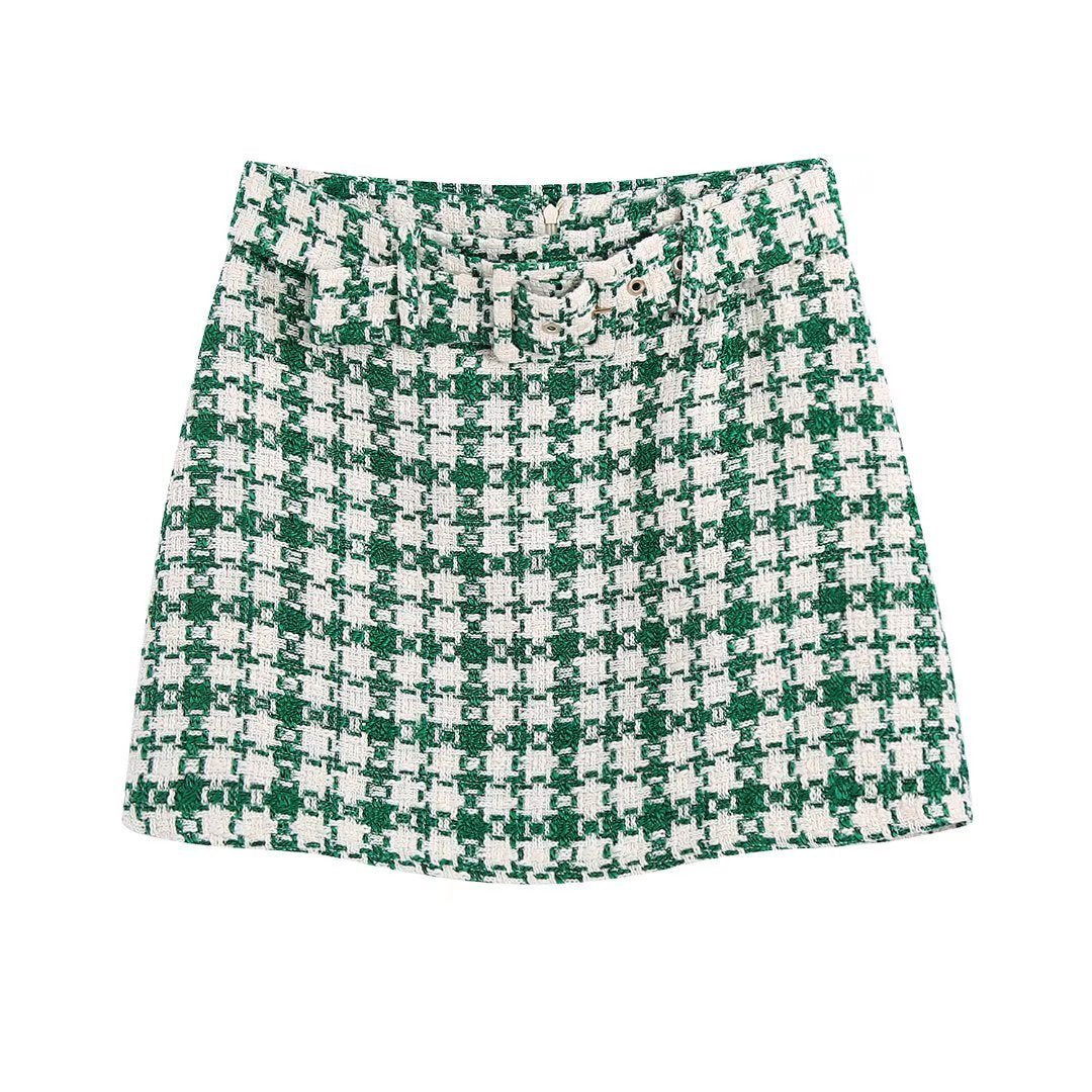 Chic Green and White Plaid Textured Mini Skirt with Elegant Buckle Detail