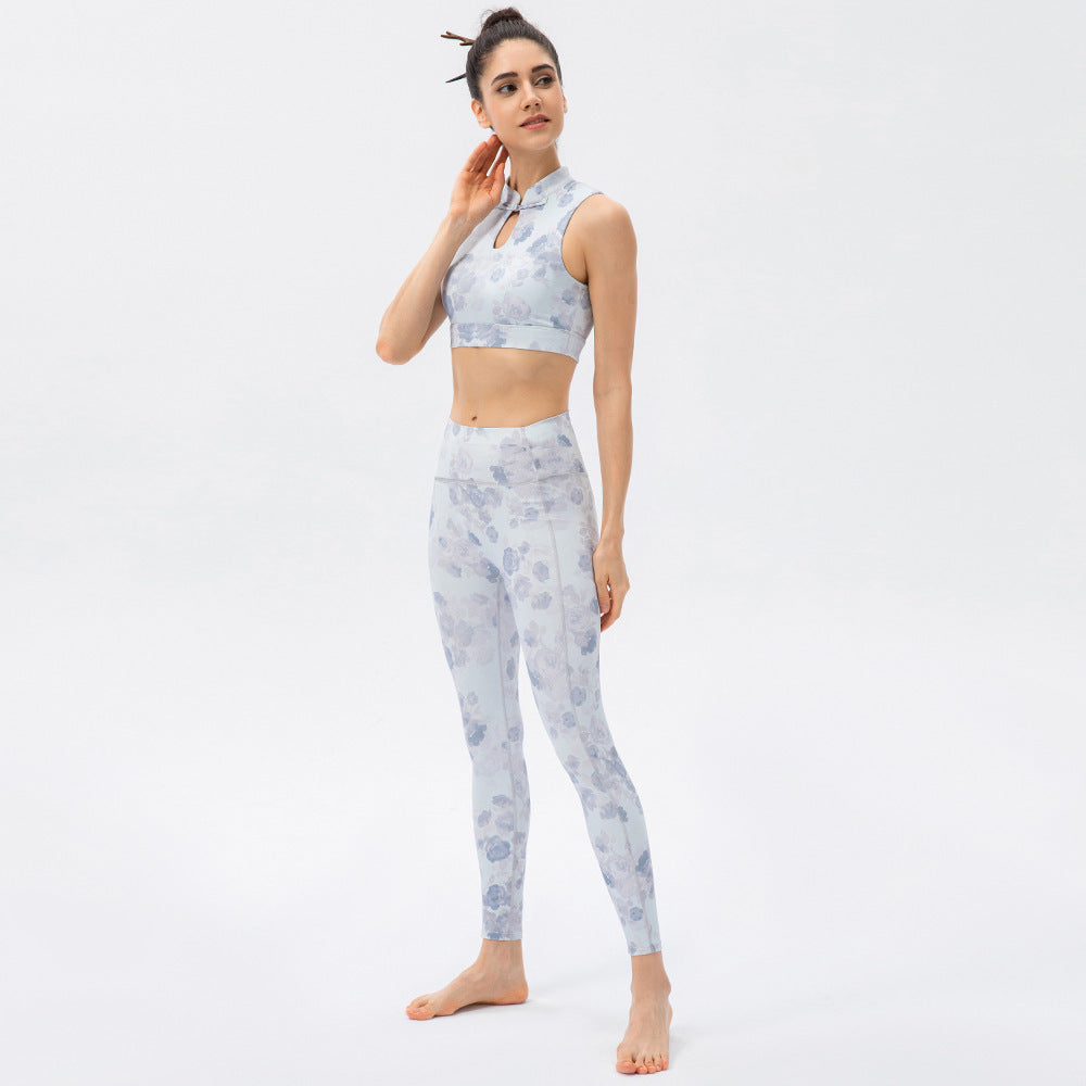 Elegant Stand Collar Performance Sports Vest and High Waisted Yoga Leggings Set