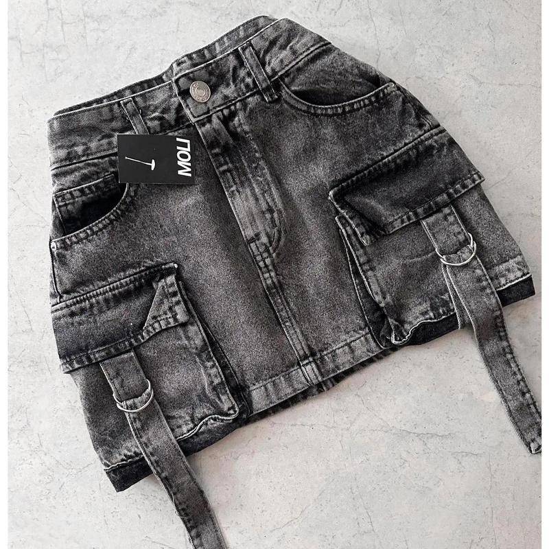 Trendy Y2K Washed Denim Mini Skirt with Utility Pockets