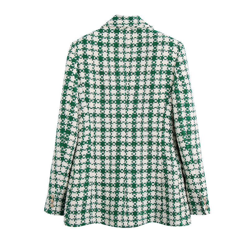 Chic Green and White Plaid Textured Mini Skirt with Elegant Buckle Detail