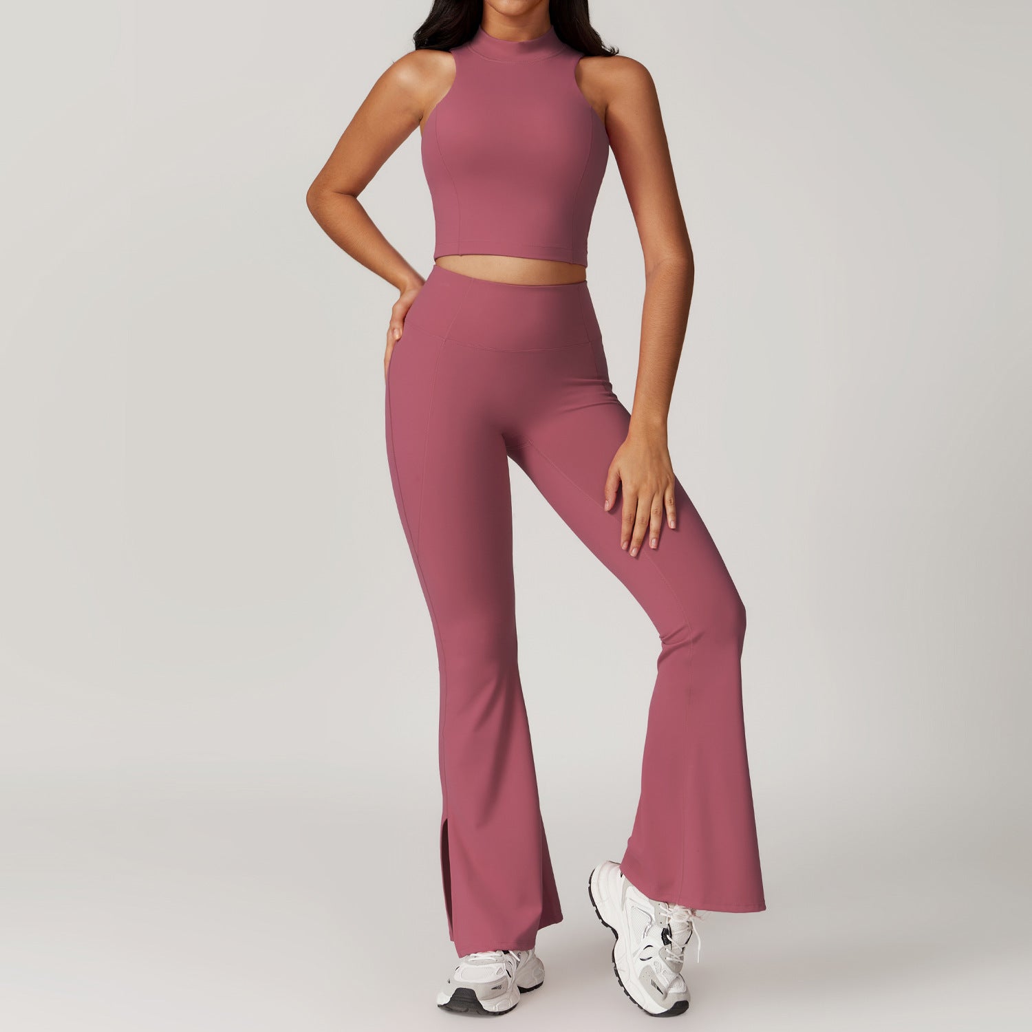 Sleek Mock Neck Crop Top and Athletic Skirt Set for Yoga and TrainingShort