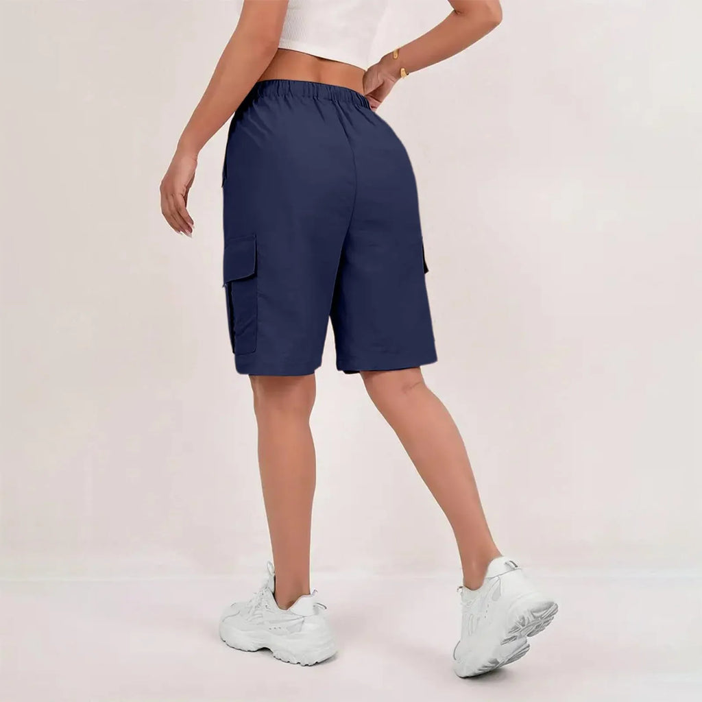 Comfortable Quick-Drying Women's Casual Cropped Cargo Shorts with Pockets