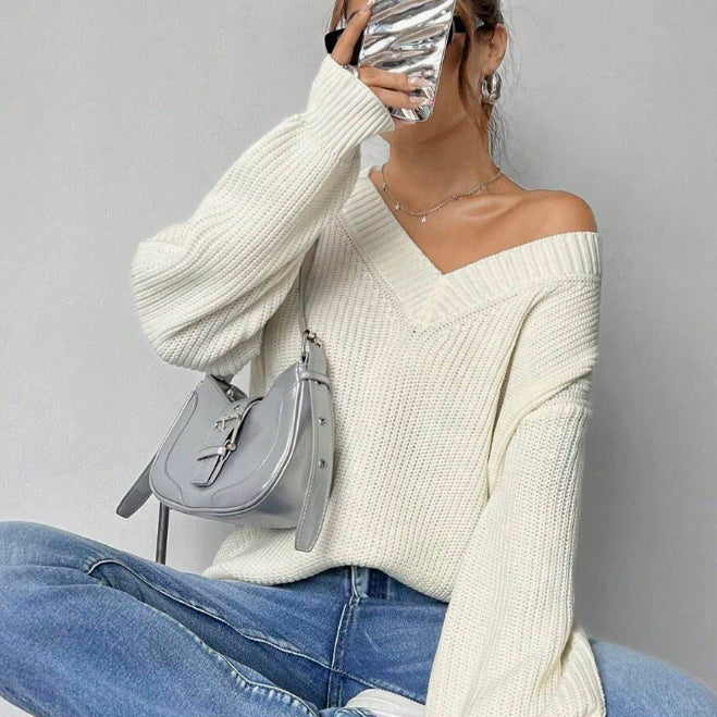 Effortlessly Relaxed V-Neck Ribbed Knit Pullover Sweater
