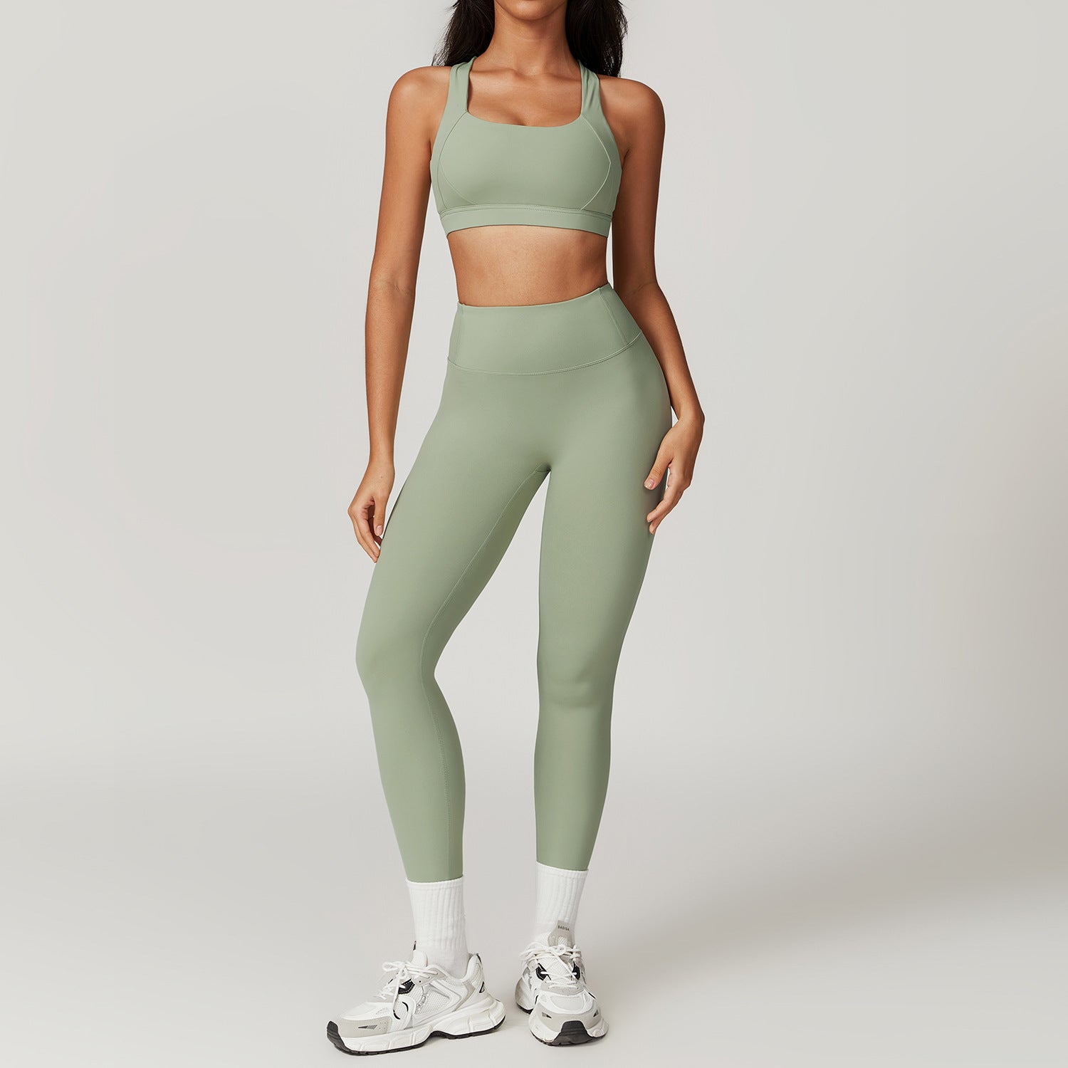 Comfortable Quick Dry Workout Bra and Shorts Set for Women