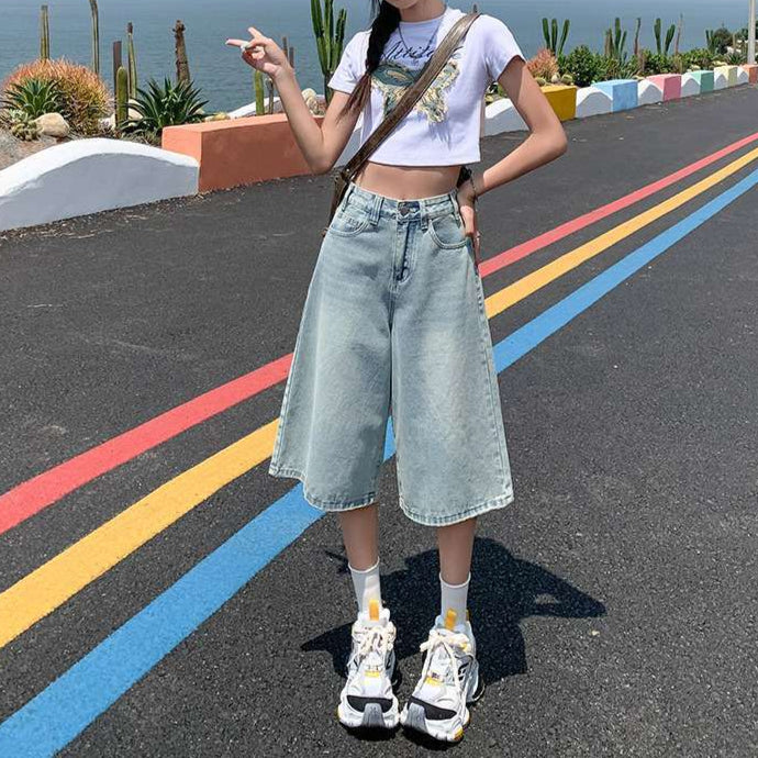 Chic Cropped Wide-Leg Denim Jeans