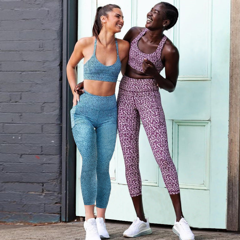 Printed Halter Bra and Leggings Sports Fitness Yoga Set with Pockets
