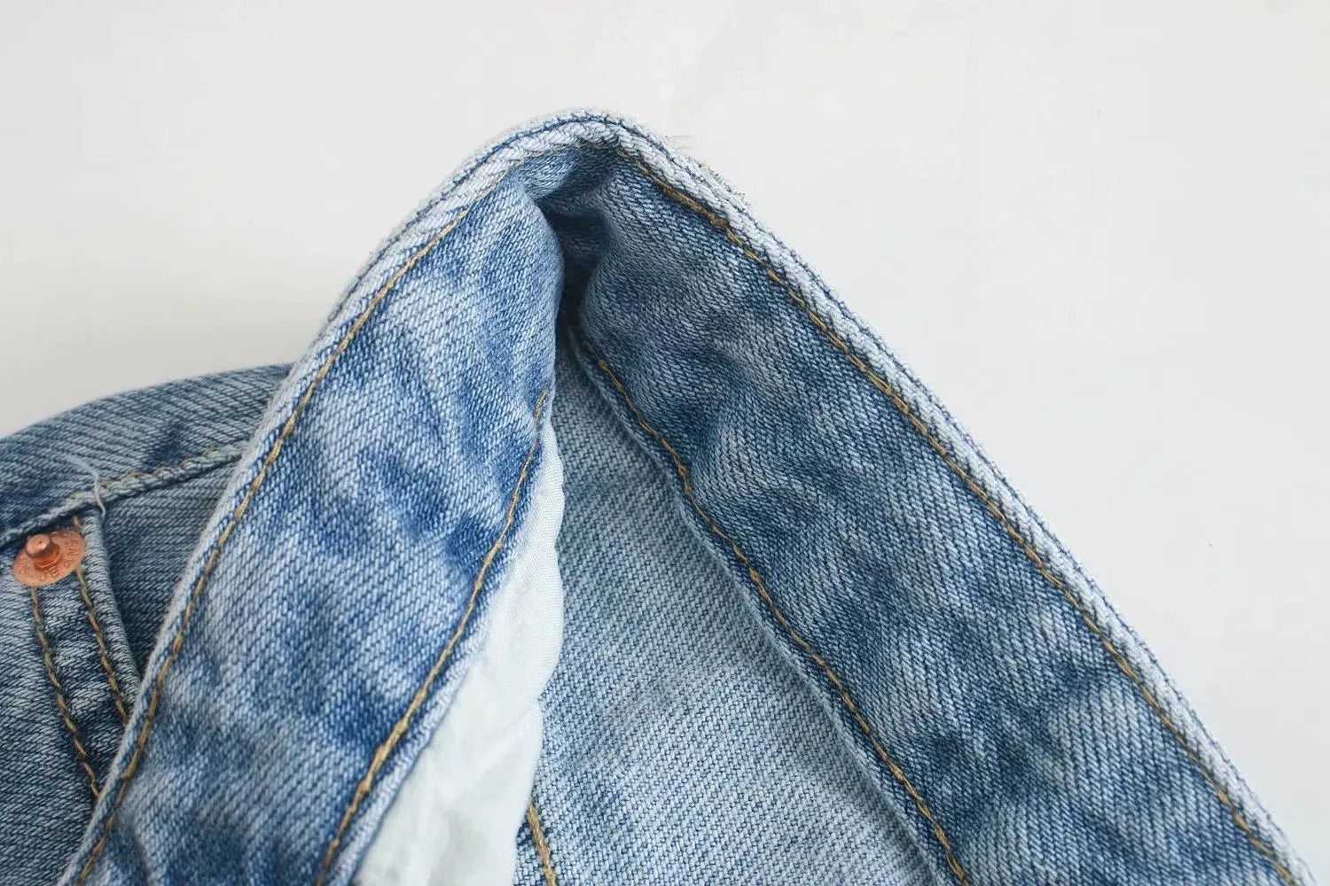 Women's High-Waisted Straight-Leg Denim Jeans