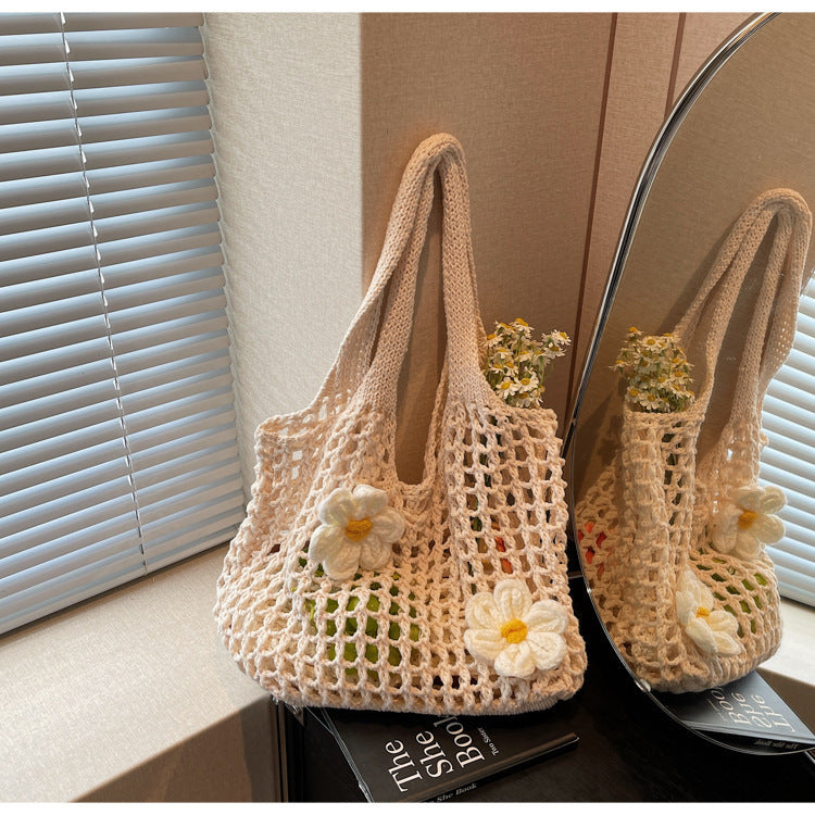 Elegant Knitted Flower Mesh Shoulder Bag - Versatile & Spacious